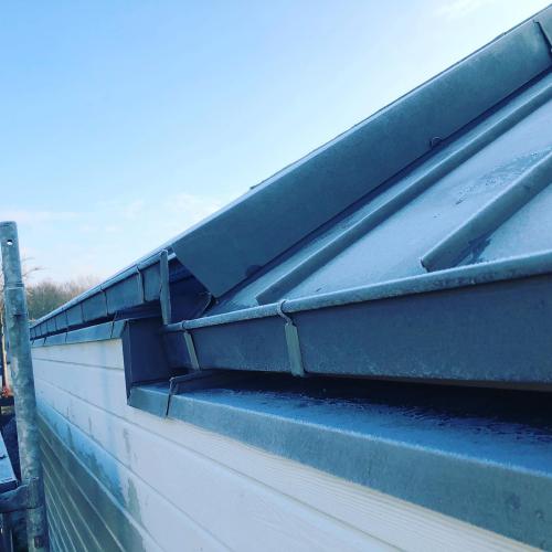 Gouttière en alu